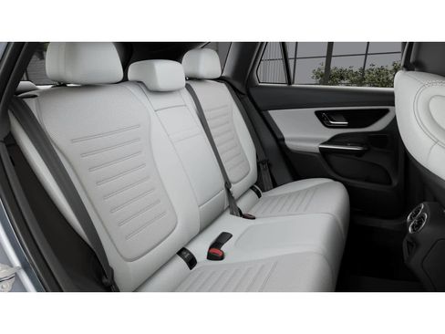 New 2026 Mercedes-Benz GLC 300 4MATIC image 4
