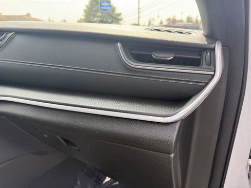 Used 2023 Jeep Grand Cherokee Altitude AWD/4WD image 18