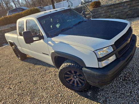Used 2003 Chevrolet Silverado 1500 LS w/ Off-Road Package image 25