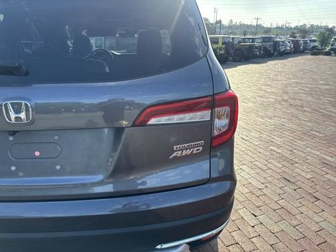 Certified 2022 Honda Pilot Touring image 11