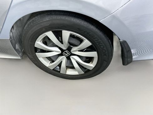 Used 2024 Honda Civic LX image 11