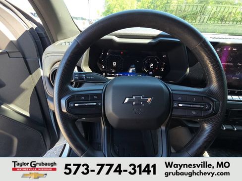 Used 2024 Chevrolet Colorado Trail Boss w/ Advanced Trailering Package AWD/4WD image 18