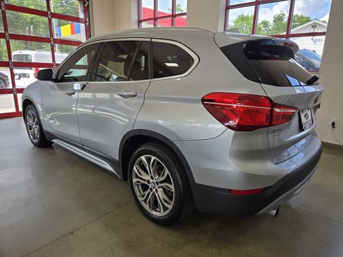 Used 2017 BMW X1 xDrive28i AWD/4WD image 5