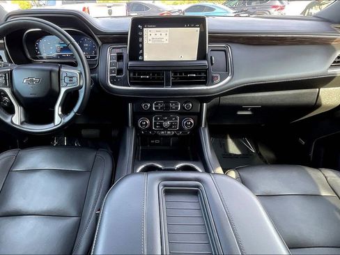 Used 2023 Chevrolet Tahoe Z71 image 9