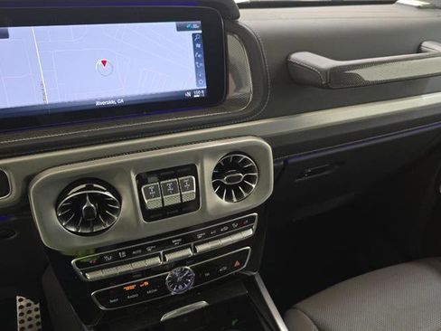 Used 2024 Mercedes-Benz G 63 AMG 4MATIC w/ Seat Comfort Package image 12