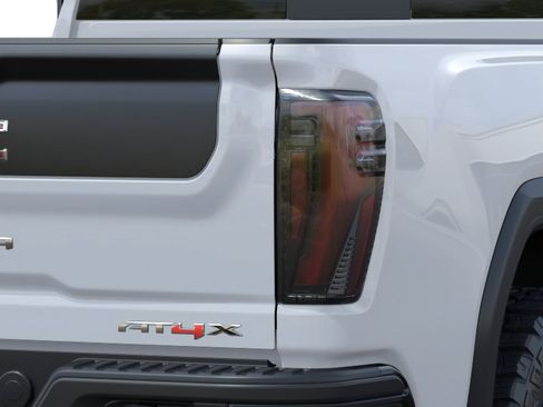 New 2026 GMC Sierra 2500 AT4X w/ AT4X AEV Edition AWD/4WD image 11
