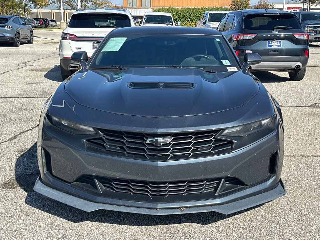 Used 2021 Chevrolet Camaro LT RWD image 7