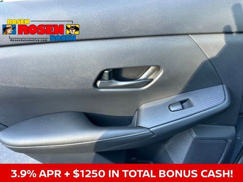 New 2025 Nissan Sentra SV image 13