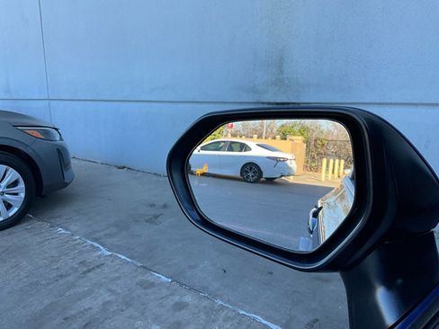 New 2026 Toyota Camry SE image 18