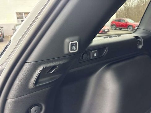 New 2025 Jeep Grand Cherokee Limited w/ Black Appearance Package image 5