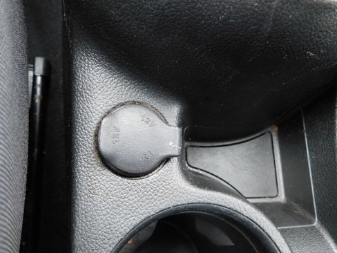 Used 2014 Chevrolet Cruze LS image 13