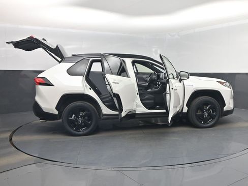 Used 2019 Toyota RAV4 XSE image 57