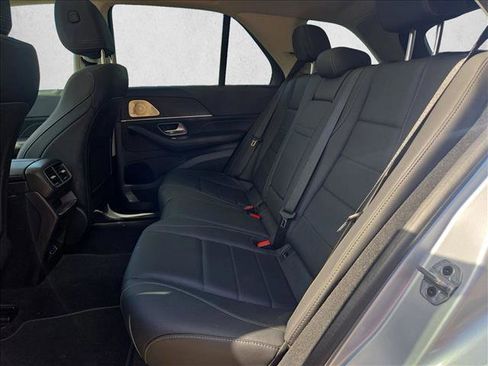 Used 2024 Mercedes-Benz GLE 350 4MATIC image 12