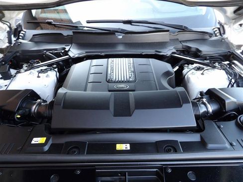 Used 2019 Land Rover Range Rover HSE image 27