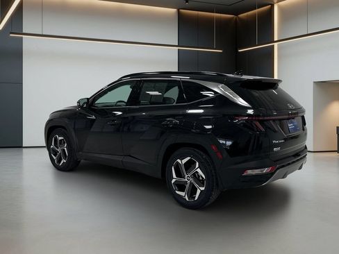 Certified 2023 Hyundai Tucson Limited FWD image 3