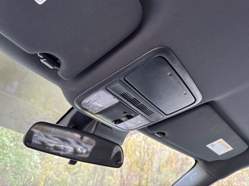 Certified 2022 Honda Pilot Sport image 29