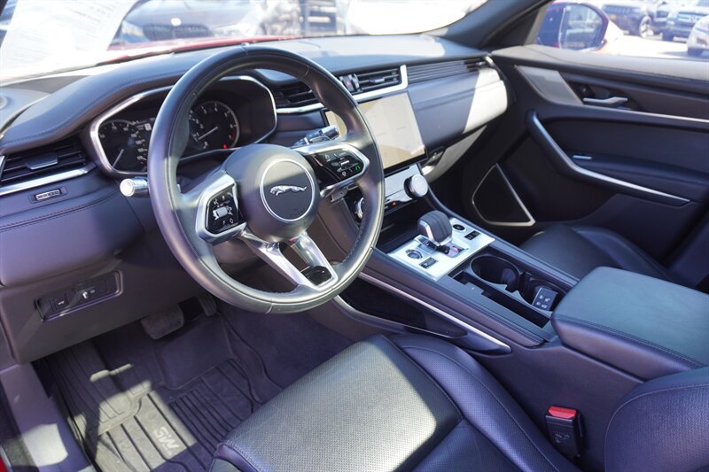 Used 2022 Jaguar F-PACE S AWD/4WD image 9