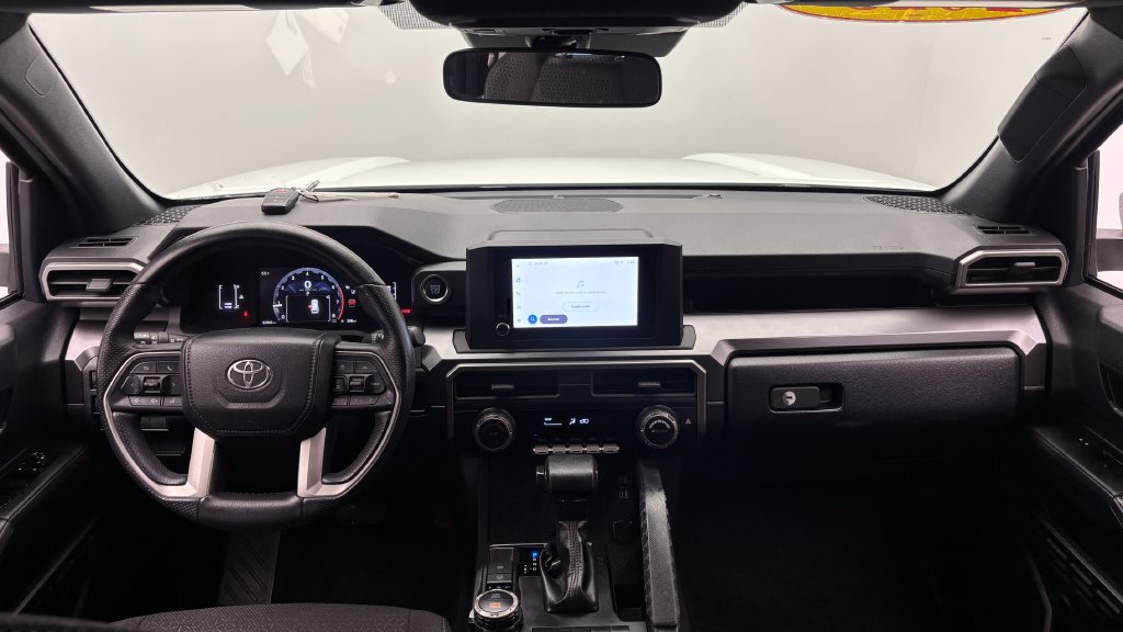 Used 2025 Toyota 4Runner SR5 AWD/4WD image 27
