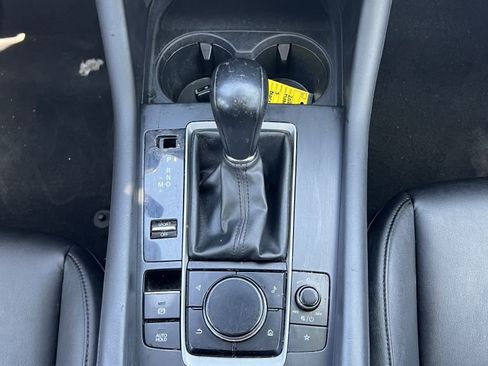 Used 2021 MAZDA MAZDA3 s image 16
