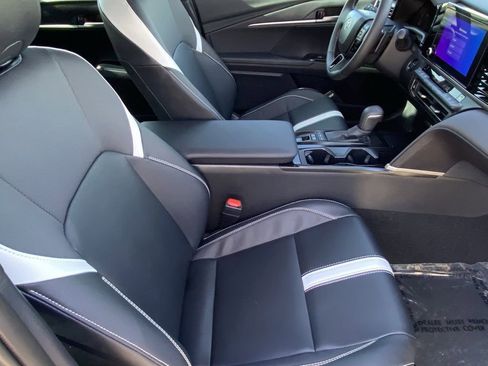 Certified 2026 Toyota Camry SE image 16