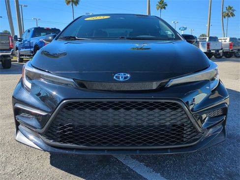 Used 2025 Toyota Corolla FX image 9