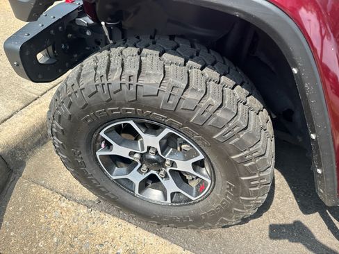 Used 2021 Jeep Wrangler Unlimited Rubicon AWD/4WD image 6