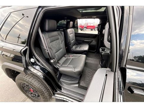 Used 2025 Toyota Sequoia TRD Pro AWD/4WD image 29
