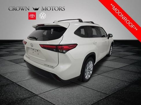 Used 2020 Toyota Highlander Limited AWD/4WD image 6