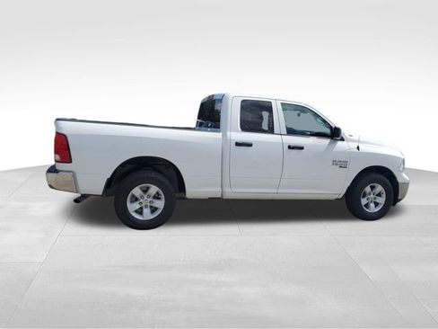Used 2022 RAM 1500 Tradesman w/ Chrome Appearance Group AWD/4WD image 3
