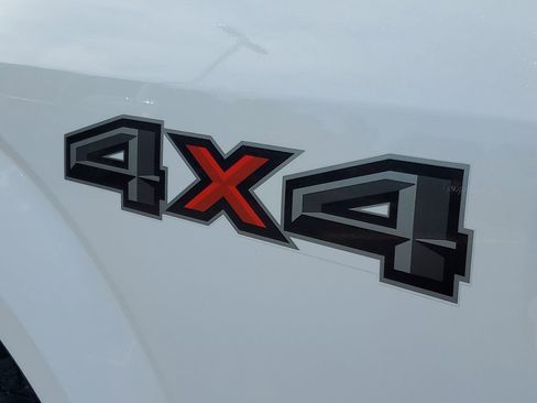 Used 2015 Ford F150 XLT w/ Trailer Tow Package AWD/4WD image 29