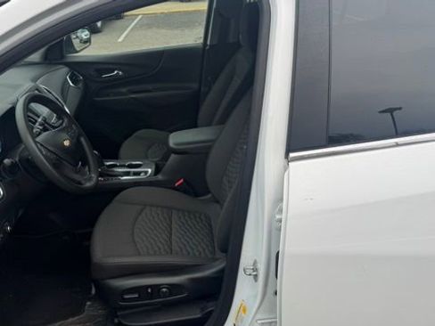Used 2021 Chevrolet Equinox LT image 15