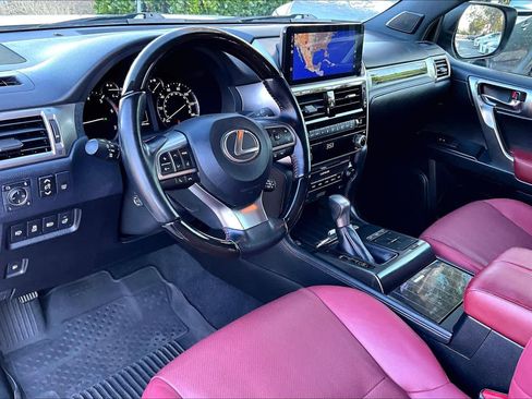 Used 2023 Lexus GX 460 Premium image 18