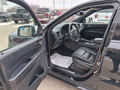 Used 2025 Dodge Durango GT image 17