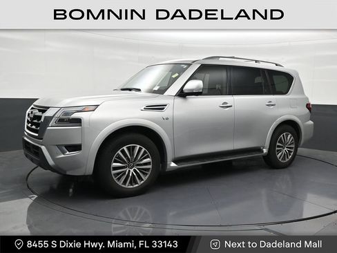 Used 2022 Nissan Armada SL RWD image 1