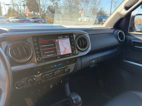 Used 2023 Toyota Tacoma TRD Pro AWD/4WD image 13