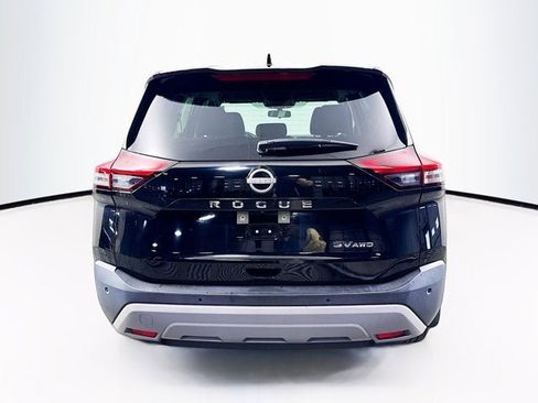 Certified 2023 Nissan Rogue SV image 6