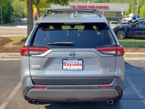 Used 2019 Toyota RAV4 Limited AWD/4WD image 11