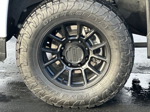 Used 2022 GMC Sierra 2500 Denali w/ Denali Ultimate Package image 45