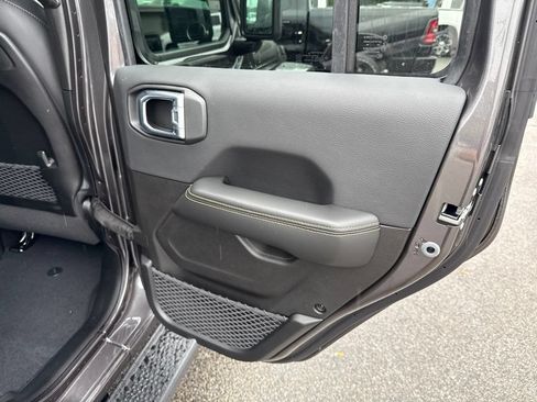 New 2027 Jeep Wrangler Unlimited Sahara AWD/4WD image 25