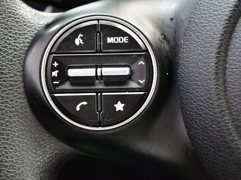 Used 2025 Kia Soul LX w/ LX Technology Package image 22