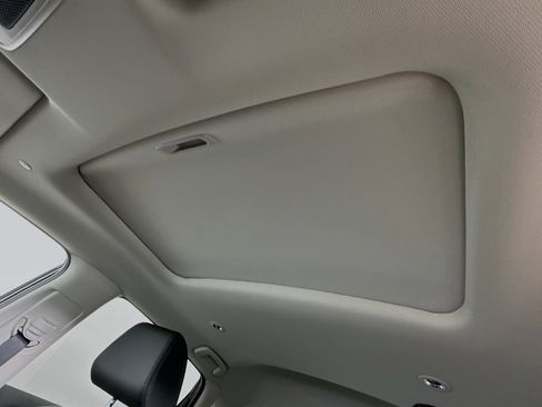 New 2026 Honda HR-V EX-L image 26