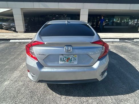 Used 2016 Honda Civic EX-T image 8