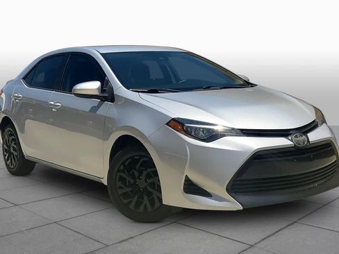 Used 2019 Toyota Corolla LE FWD image 3
