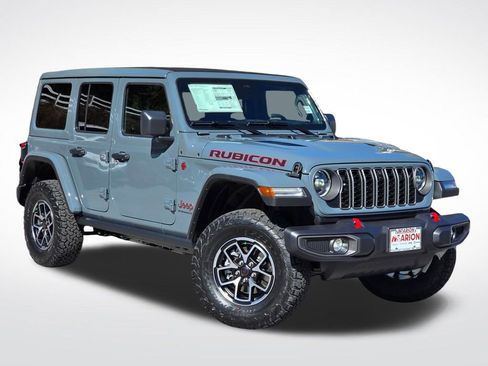 New 2026 Jeep Wrangler Unlimited Rubicon w/ Technology Group image 18