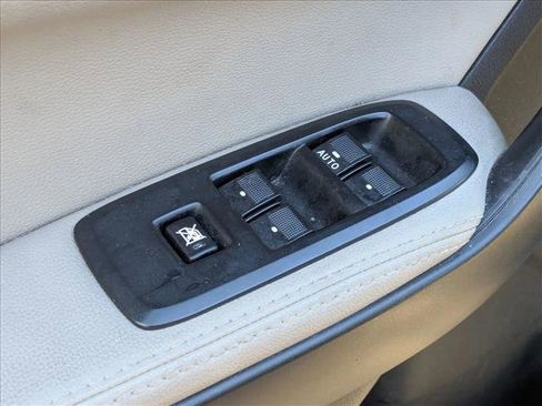 Used 2019 Ford Ranger Lariat w/ FX4 Off-Road Package image 12