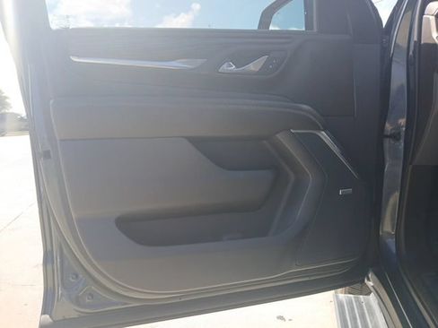 Used 2021 GMC Yukon Denali w/ Denali Ultimate Package AWD/4WD image 21
