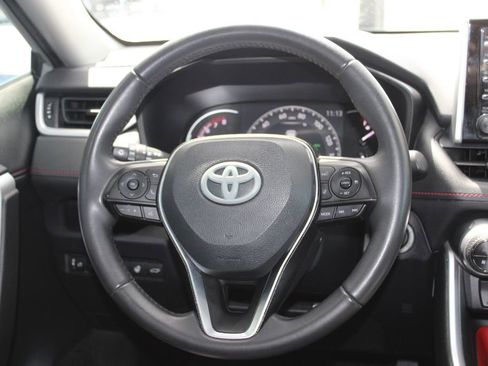 Used 2020 Toyota RAV4 TRD Off-Road w/ TRD Off-Road Weather Package AWD/4WD image 30