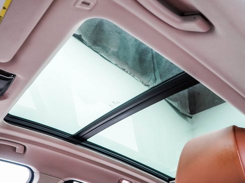 Used 2022 BMW X7 xDrive40i w/ Premium Package image 43