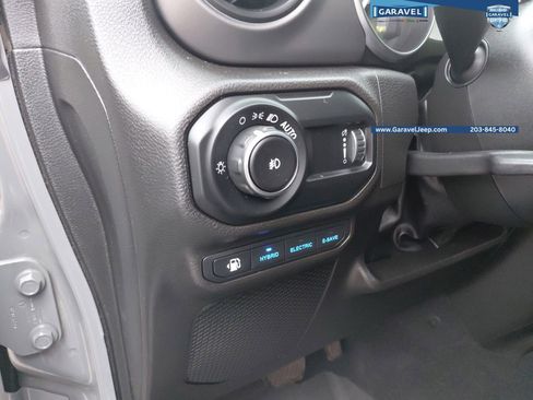 Used 2023 Jeep Wrangler Unlimited w/ Cold Weather Group AWD/4WD image 19