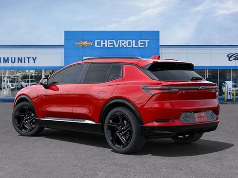 New 2024 Chevrolet Equinox EV RS image 5